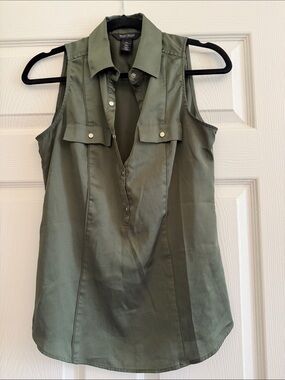 White House Black market - Olive Sleeveless Button-Front Camisole